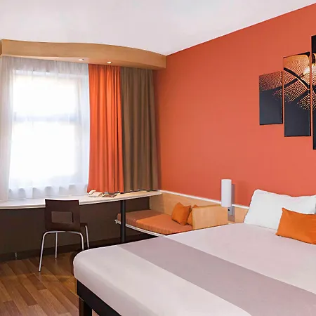 Ibis Bratislava Centrum Exteriér fotografie